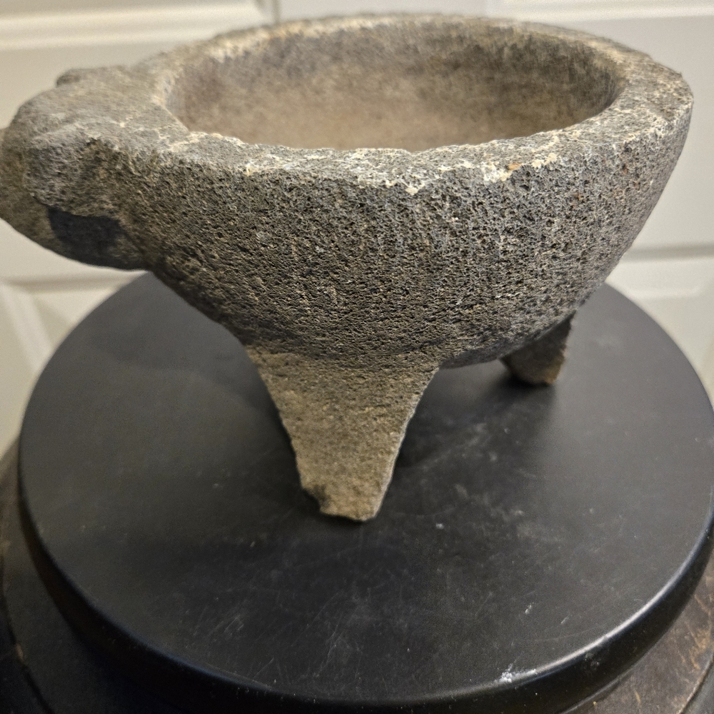 Rustic Stone Home Art Sculptural Antique Molcajete Stone Pig Pestle - Picture 9 of 12